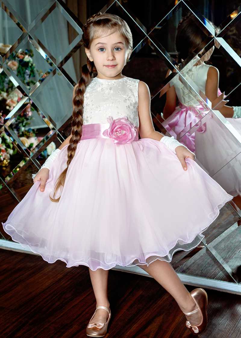 Платье детское розовое с молочным