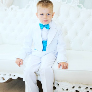 Фрак костюм для мальчика белый с бирюзой